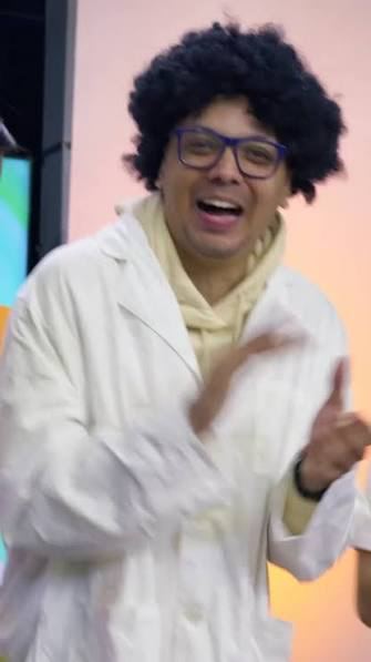 Muchas gracias Sr. Sonrisas — short Frooby